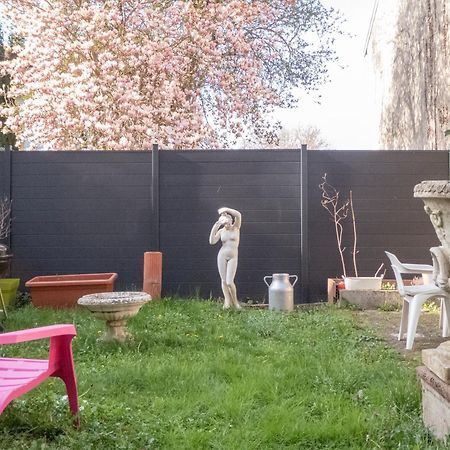 L'Amour De La Paix - Centre-Ville - Jardin - Proche Gare - Tv65"Primevideo - Ambiance Tres Chaleureuse - Parking Gratuit Sous-Video Surveillance Proche - Gere Par Presta-Zen'Services Verdun-sur-Meuse Luaran gambar